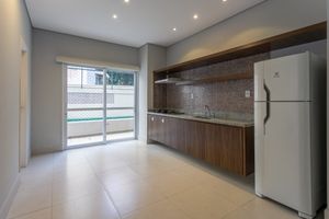 Image 20 - 921804