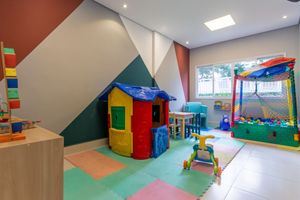 Image 19 - 921804