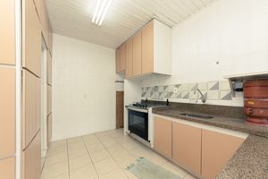 Image 7 - 921817