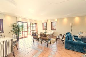 Image 3 - 921819