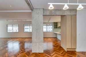 Image 3 - 921822
