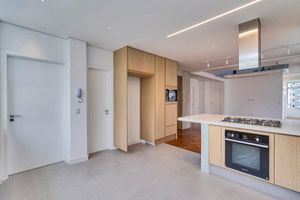 Image 27 - 921822