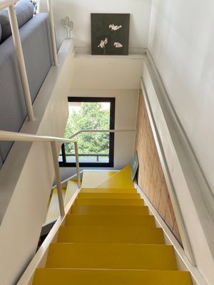 Image 11 - 921828