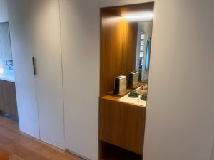 Image 21 - 921829