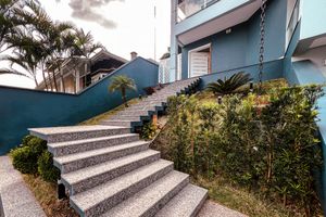 Image 9 - 921830