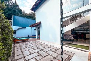 Image 34 - 921830