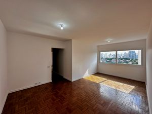 Image 1 - 921831