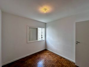 Image 19 - 921831