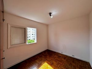Image 30 - 921831