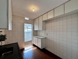 Image 36 - 921831