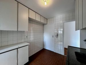 Image 39 - 921831