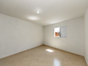 Image 4 - 921832