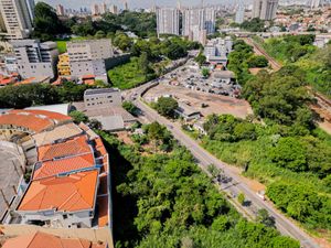 Image 4 - 921833