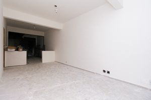 Image 74 - 921833