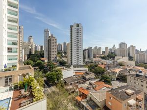 Image 22 - 921835