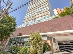 Image 20 - 921835