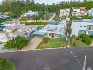Image 34 - 921836