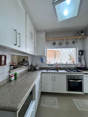 Image 13 - 921844
