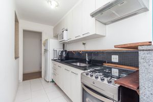 Image 17 - 921848