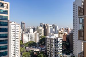 Image 12 - 921850