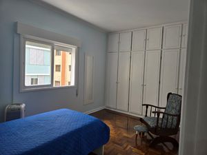 Image 5 - 921864