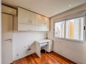 Image 13 - 921865