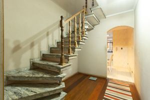Image 5 - 921866