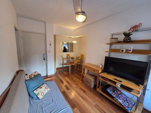 Image 2 - 921868