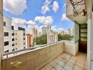 Image 17 - 921869