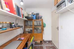 Image 31 - 921871