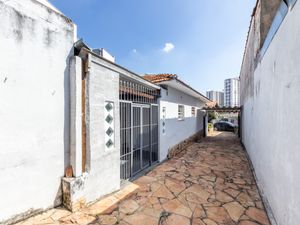 Image 30 - 921875
