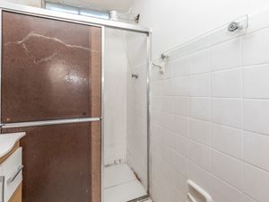 Image 38 - 921875