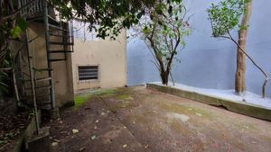 Image 8 - 921880