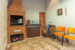 Image 13 - 921881