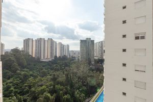 Image 13 - 921886