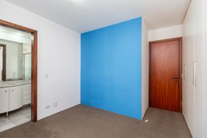Image 31 - 921886