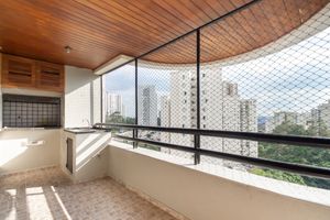 Image 17 - 921886