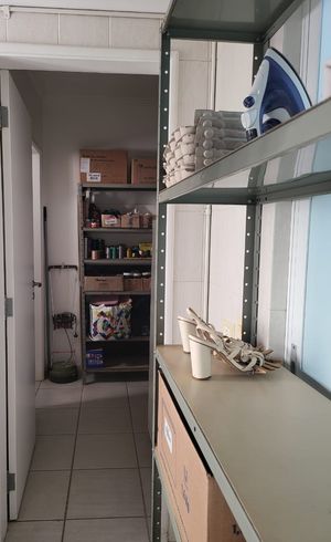 Image 27 - 921892