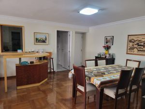 Image 32 - 921892