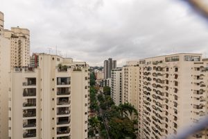 Image 23 - 921895