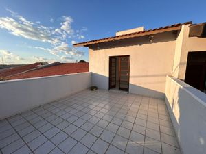 Image 24 - 921897