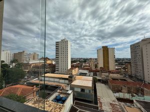 Image 4 - 921900
