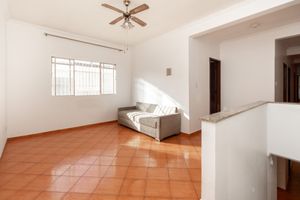 Image 31 - 921904