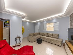 Image 3 - 921915