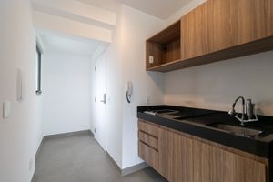 Image 11 - 921934
