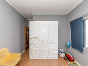 Image 3 - 921943