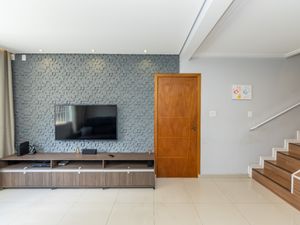 Image 31 - 921943