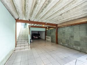 Image 33 - 921943