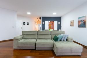 Image 3 - 921961