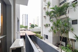 Image 4 - 921964
